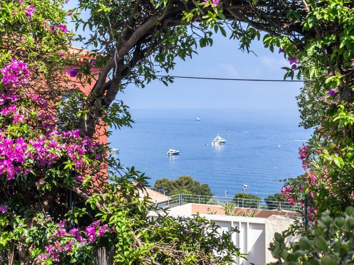 Villa With Private Pool And Sublime Views Эз Экстерьер фото