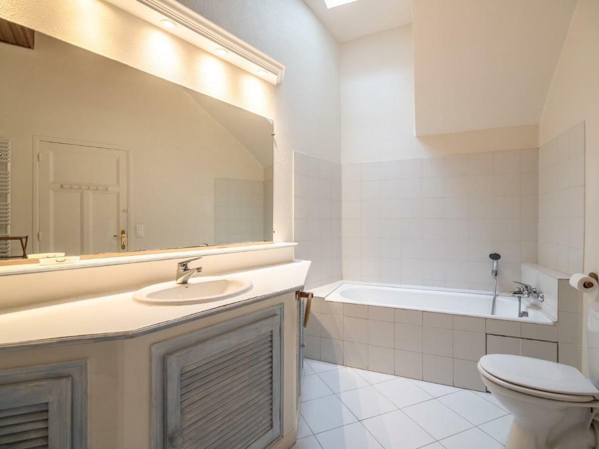 Villa With Private Pool And Sublime Views Эз Экстерьер фото